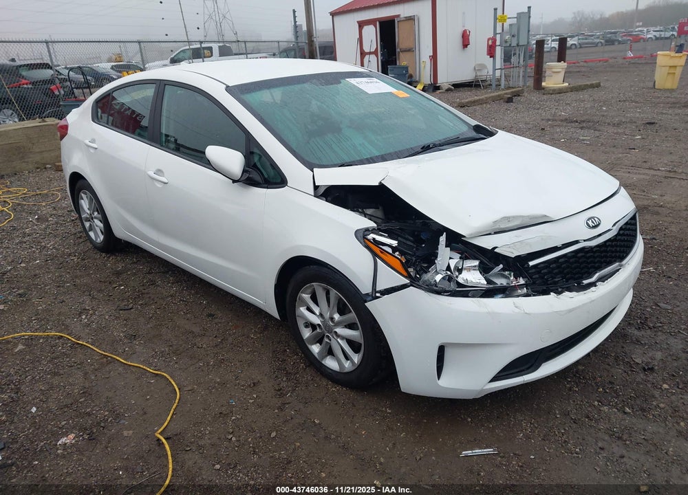 2017 KIA FORTE S VIN: 3KPFL4A74HE110864