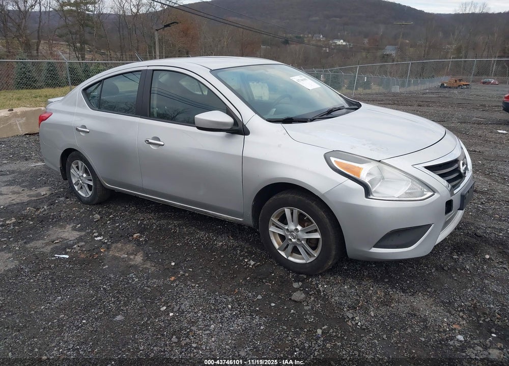 2015 NISSAN VERSA 1.6 SV VIN: 3N1CN7AP5FL807020