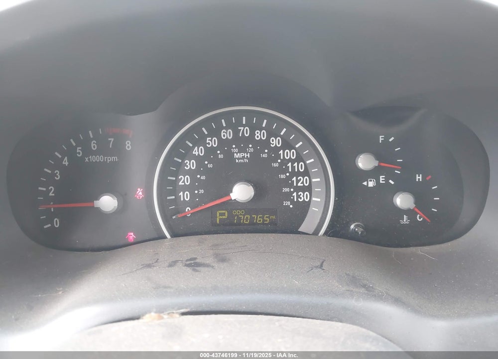2012 KIA SEDONA LX VIN: KNDMG4C7XC6458806