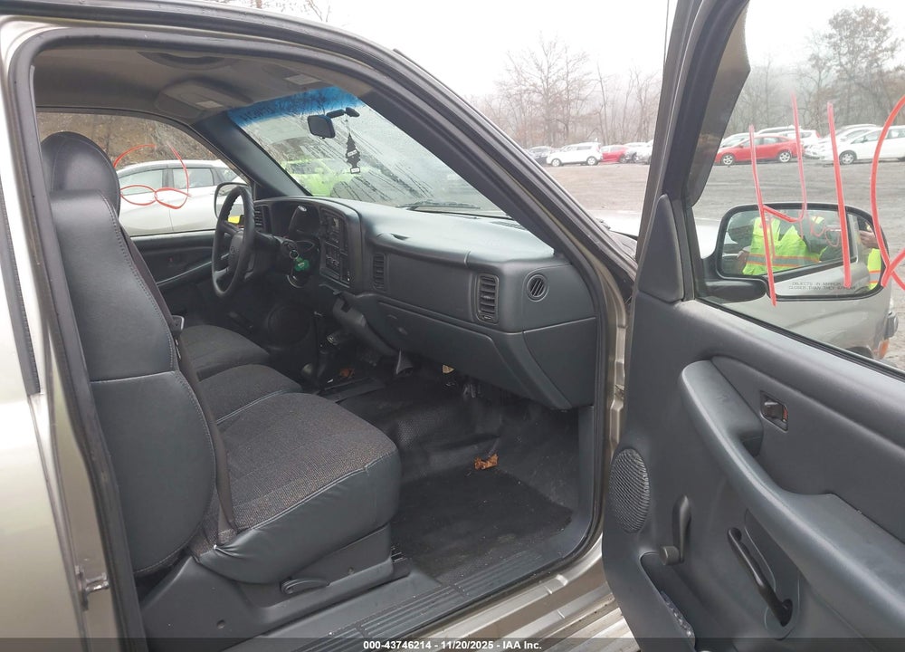 2000 CHEVROLET SILVERADO 1500 VIN: 1GCEK14V2YZ210148