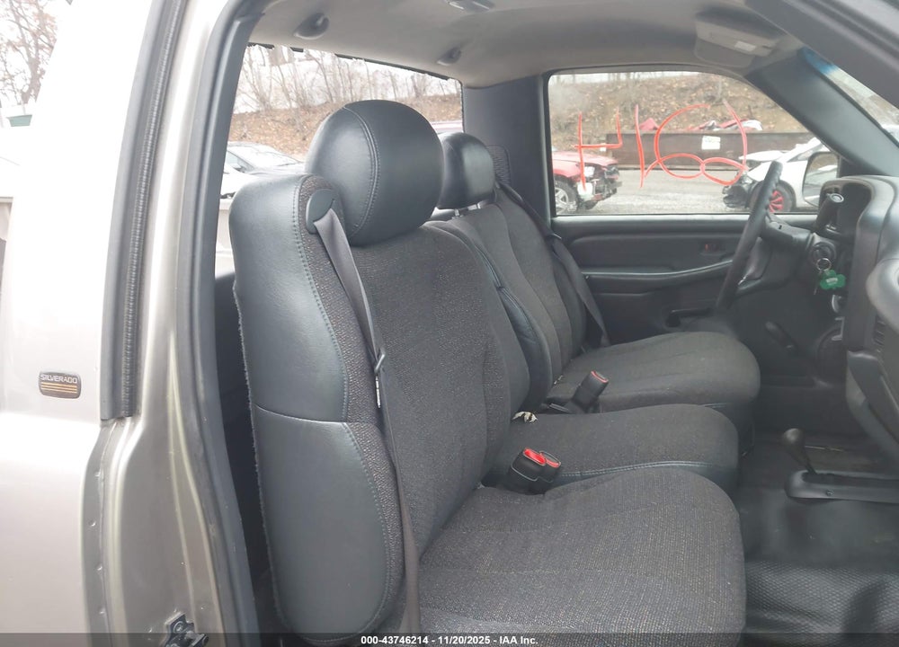 2000 CHEVROLET SILVERADO 1500 VIN: 1GCEK14V2YZ210148