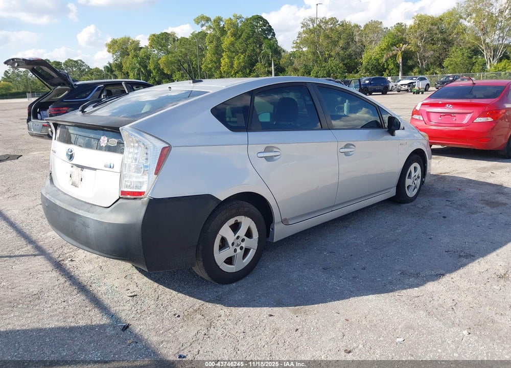 2011 TOYOTA PRIUS TWO VIN: JTDKN3DU8B0283145