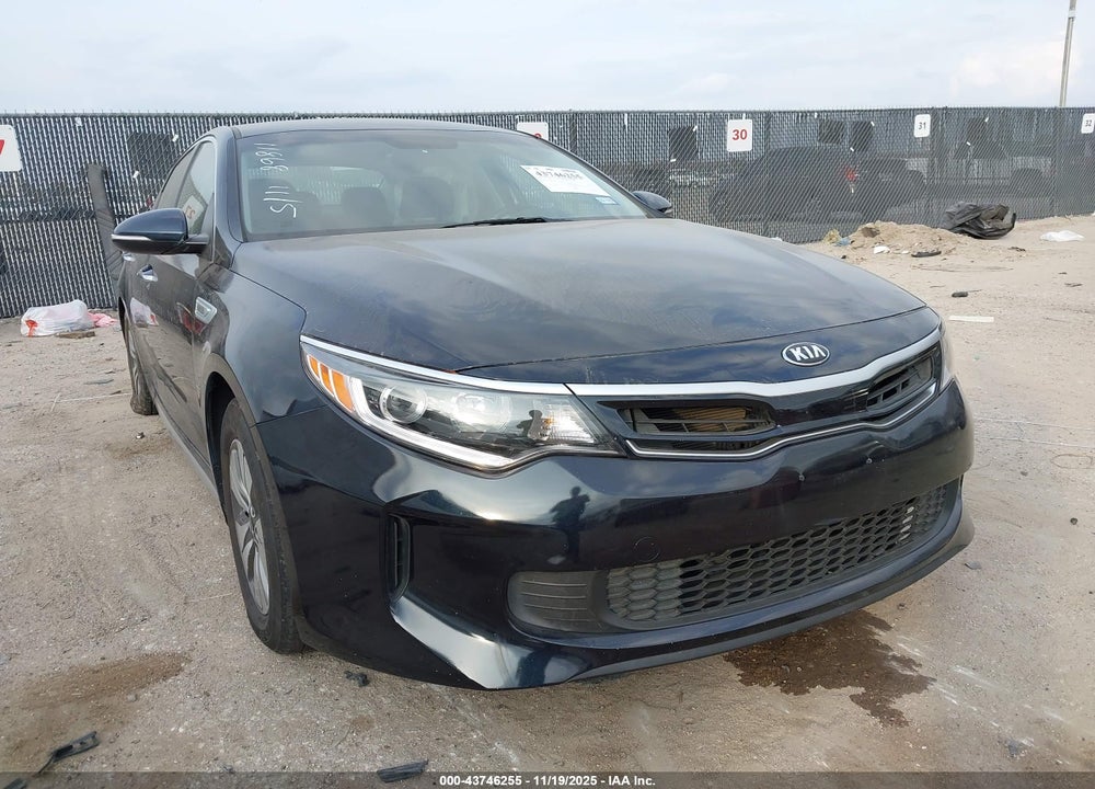 2018 KIA OPTIMA HYBRID PREMIUM VIN: KNAGT4LE1J5021641