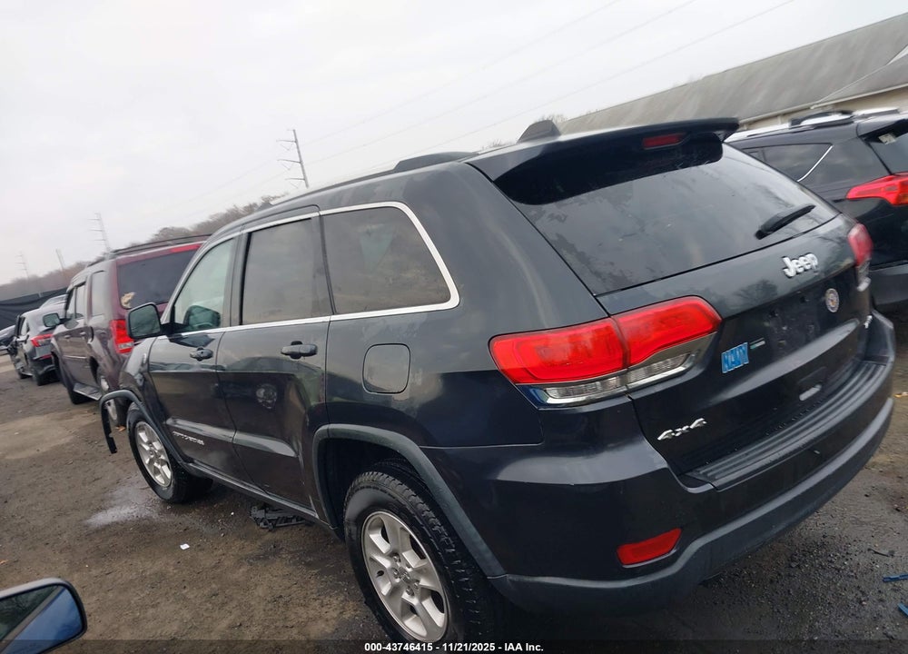 2016 JEEP GRAND CHEROKEE LAREDO VIN: 1C4RJFAG2GC420354
