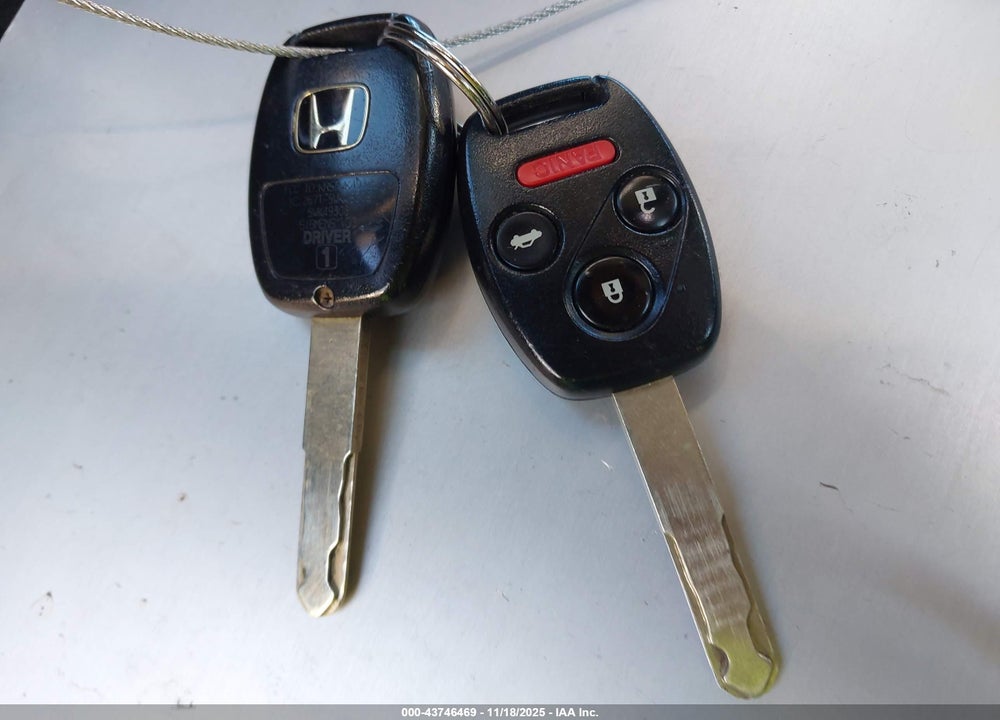 2012 HONDA ACCORD 3.5 EX-L VIN: 1HGCP3F83CA029919