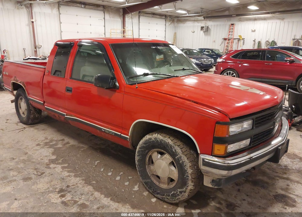 1996 CHEVROLET GMT-400 K1500 VIN: 1GCEK19R9TE174096