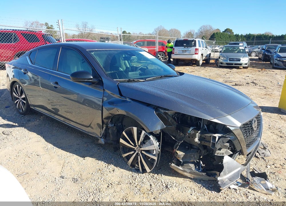 2021 NISSAN ALTIMA SR FWD VIN: 1N4BL4CVXMN355304