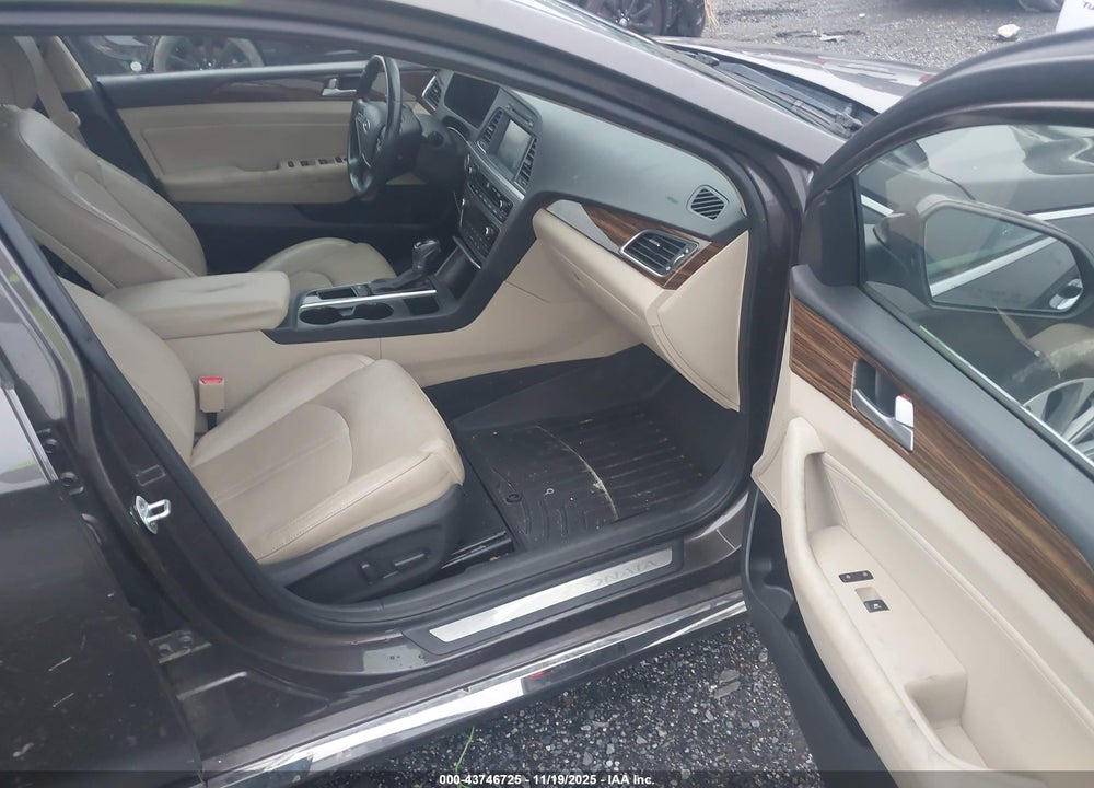2017 HYUNDAI SONATA VIN: 5NPE34AFXHH466590