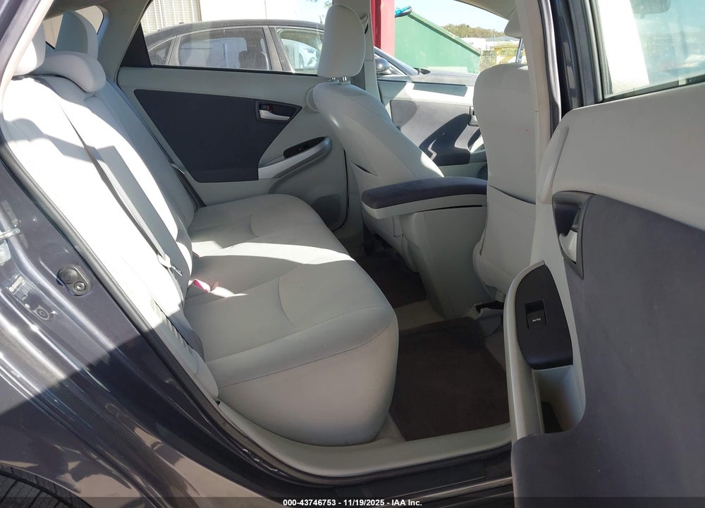 2010 TOYOTA PRIUS III VIN: JTDKN3DU0A0212911