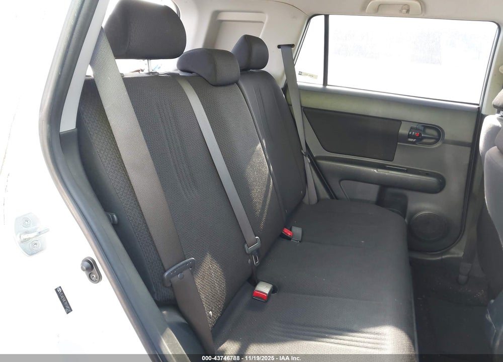 2008 SCION XB VIN: JTLKE50E781045241
