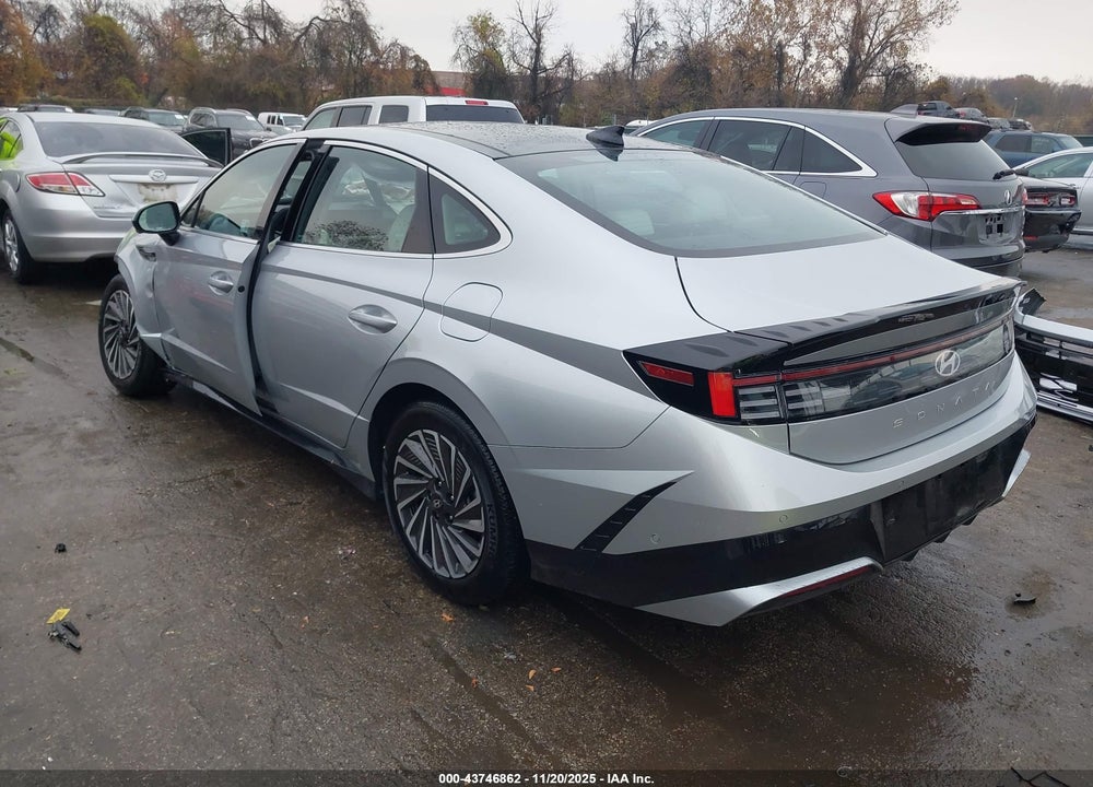2025 HYUNDAI SONATA HYBRID LIMITED VIN: KMHL54JJ2SA118010