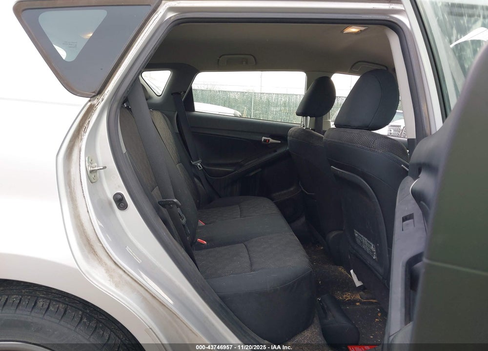 2009 PONTIAC VIBE VIN: 5Y2SM67009Z444252