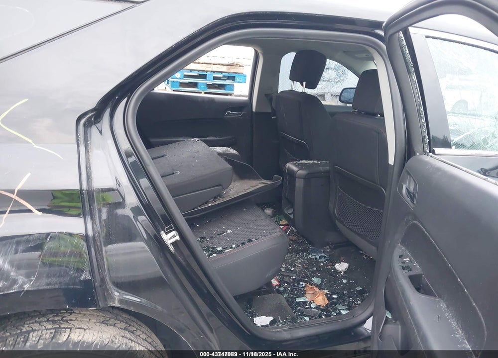 2015 CHEVROLET EQUINOX LS VIN: 2GNALAEK7F1167374