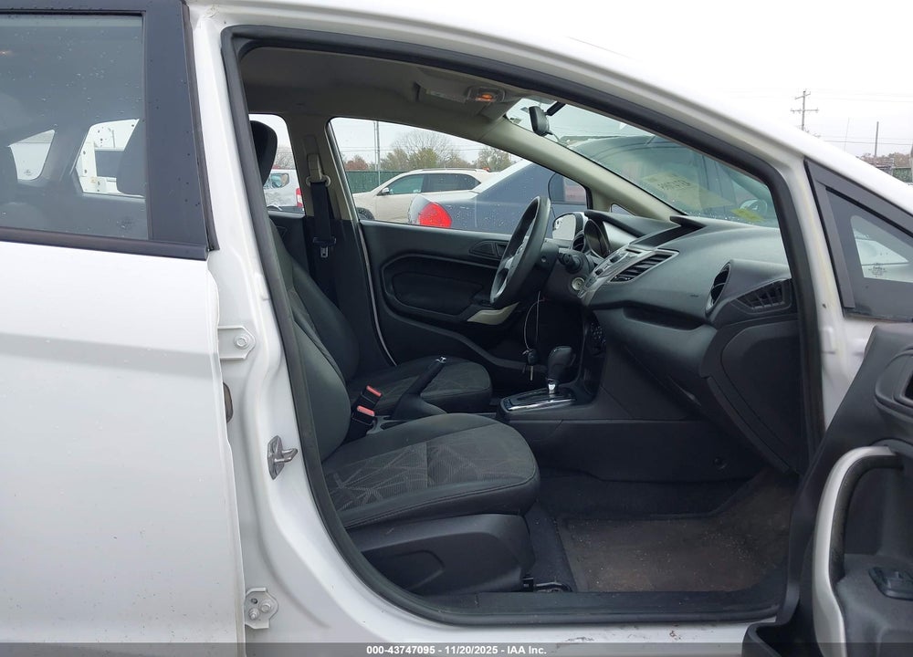 2011 FORD FIESTA SE VIN: 3FADP4BJ7BM198463