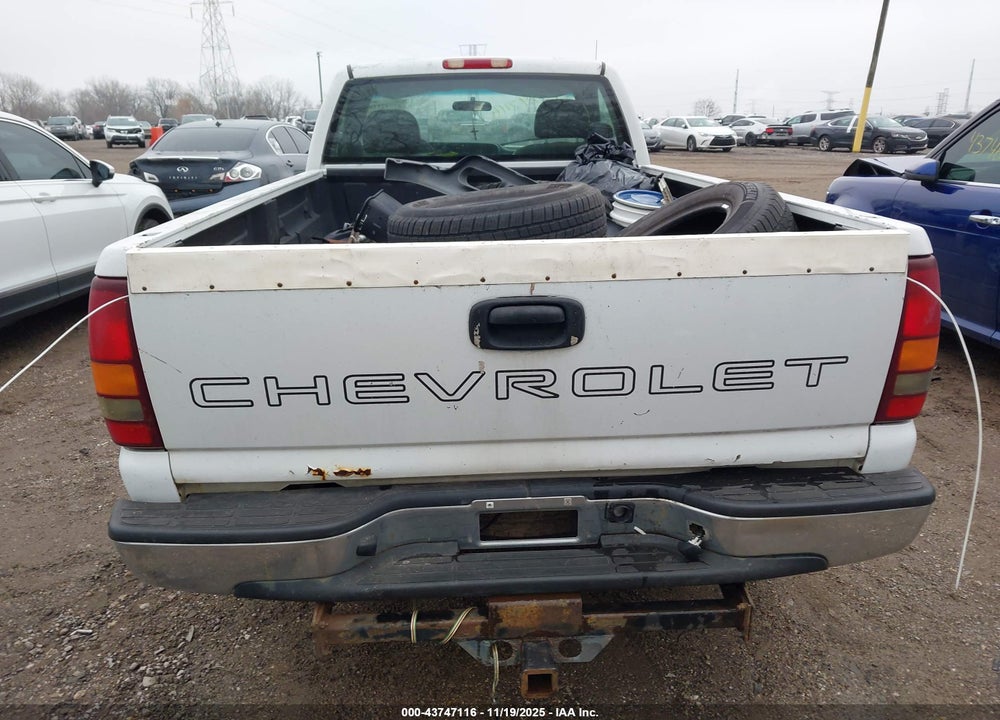 2000 CHEVROLET SILVERADO 1500 VIN: 1GCEK14W5YZ310043