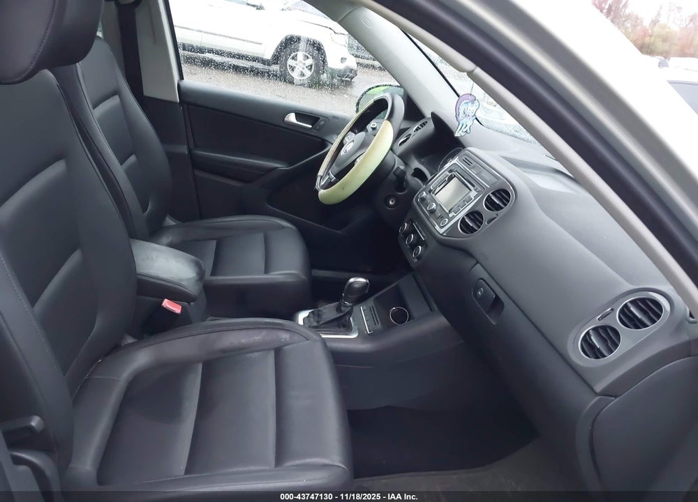 2012 VOLKSWAGEN TIGUAN SE VIN: WVGBV7AX9CW594194