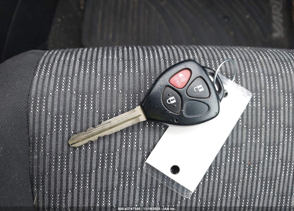 2016 TOYOTA YARIS LE VIN: VNKJTUD33GA057716