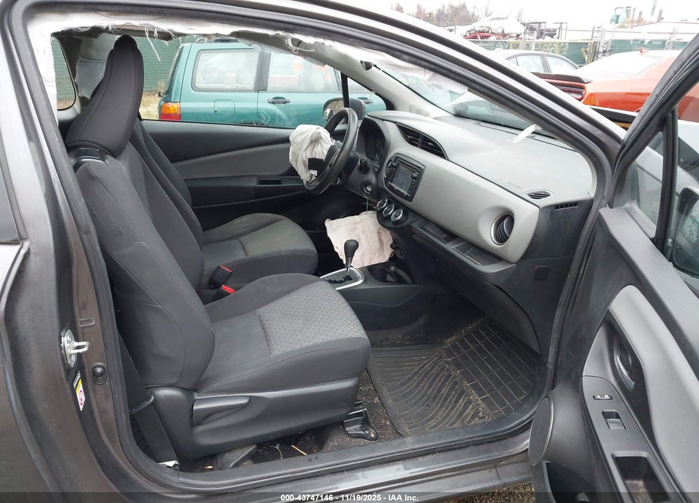 2016 TOYOTA YARIS LE VIN: VNKJTUD33GA057716