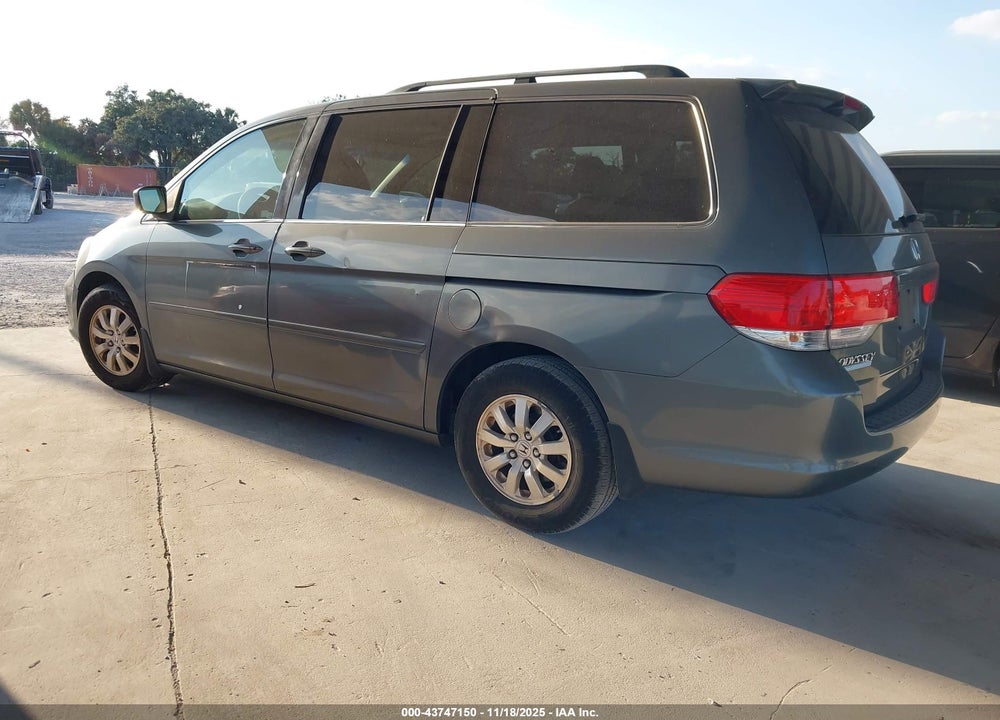 2008 HONDA ODYSSEY EX-L VIN: 5FNRL38638B404691