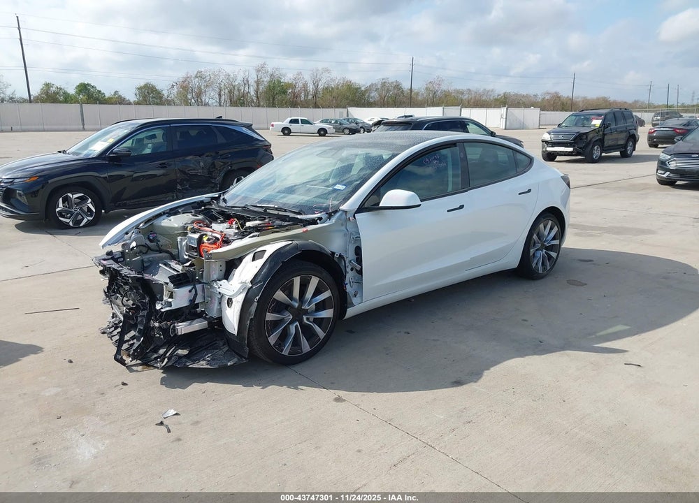 2024 TESLA MODEL 3 LONG RANGE DUAL MOTOR ALL-WHEEL DRIVE/REAR-WHEEL DRIVE VIN: 5YJ3E1EAXRF750199