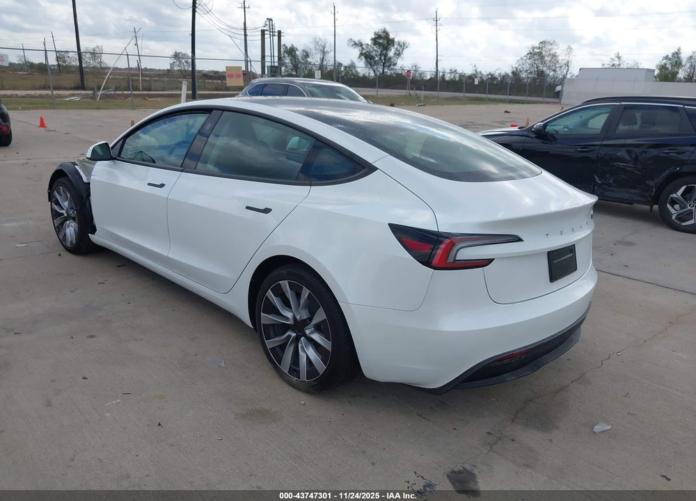 2024 TESLA MODEL 3 LONG RANGE DUAL MOTOR ALL-WHEEL DRIVE/REAR-WHEEL DRIVE VIN: 5YJ3E1EAXRF750199