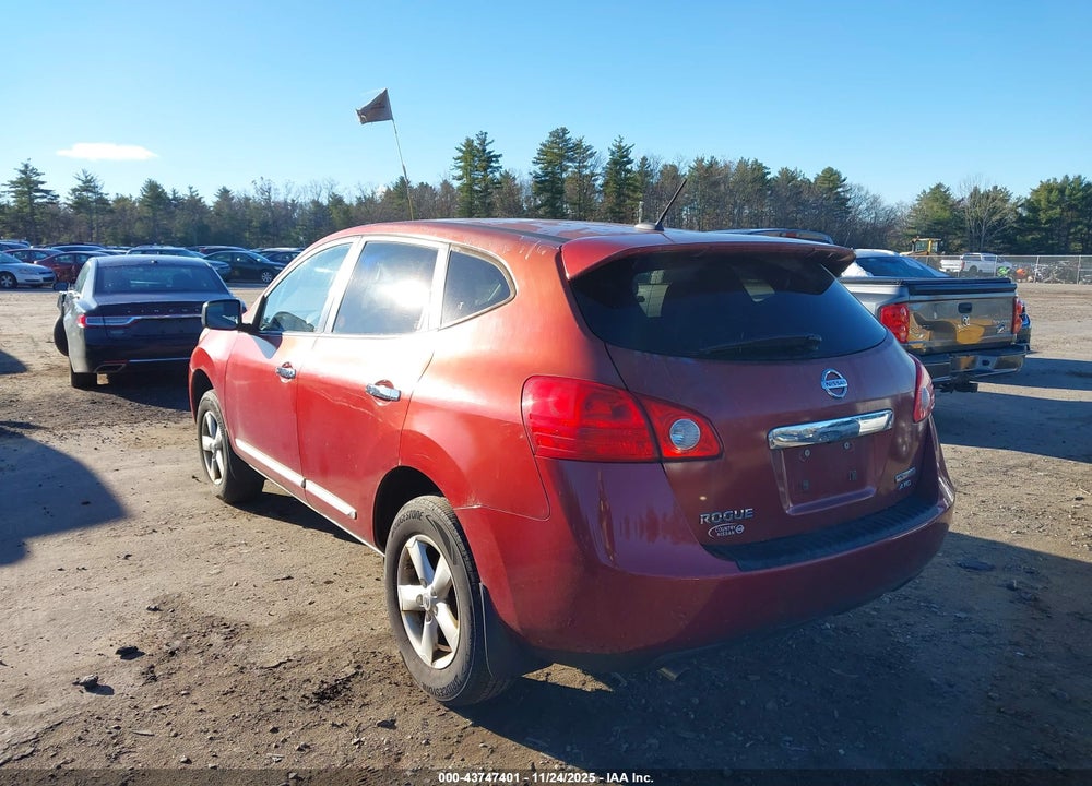 2012 NISSAN ROGUE S VIN: JN8AS5MV7CW413928