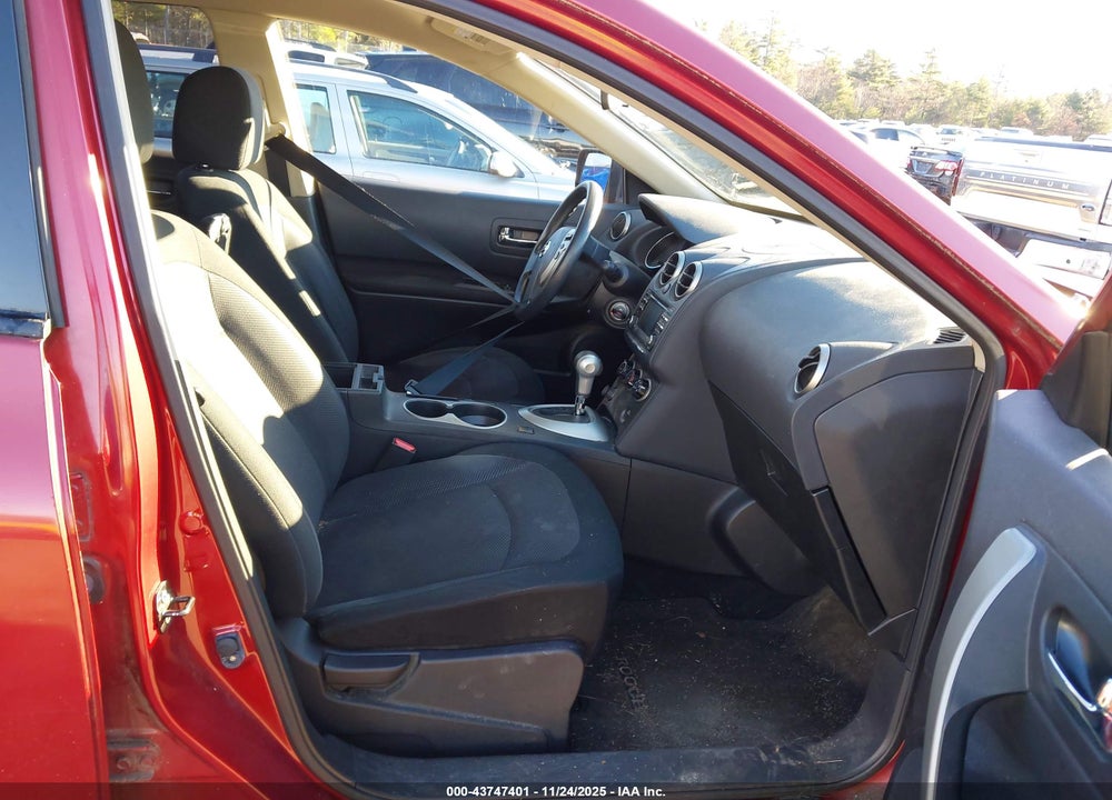 2012 NISSAN ROGUE S VIN: JN8AS5MV7CW413928