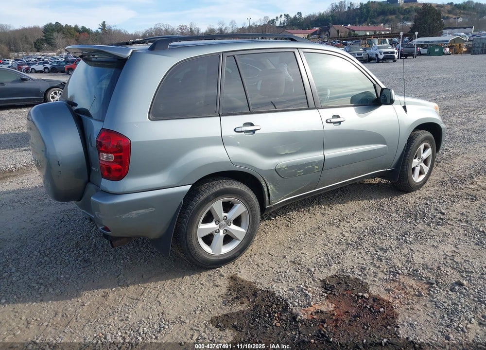 2005 TOYOTA RAV4 VIN: JTEHD20V350040672