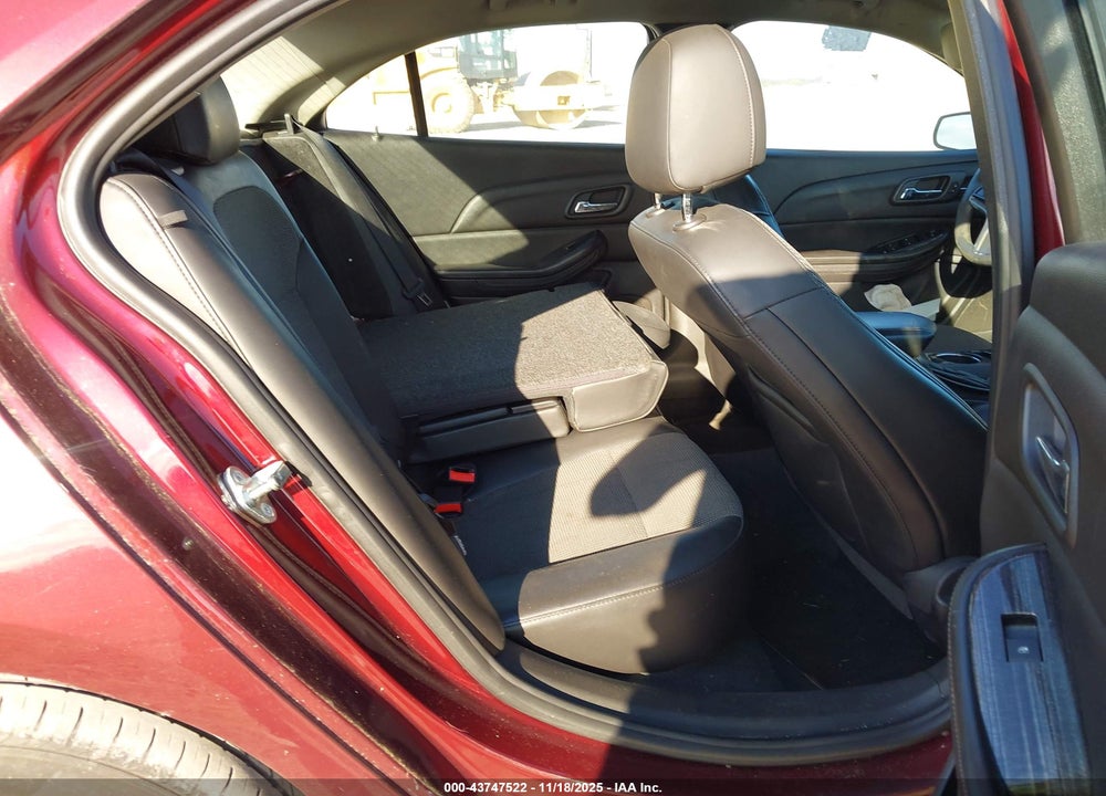 2015 CHEVROLET MALIBU VIN: 1G11C5SL8FF354119