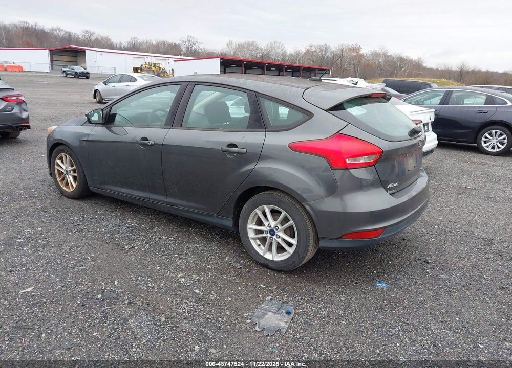 2017 FORD FOCUS SE VIN: 1FADP3K22HL232712