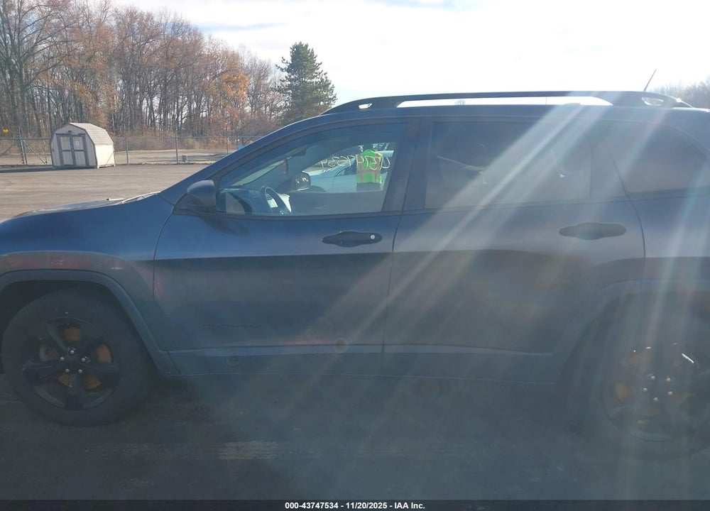 2016 JEEP CHEROKEE ALTITUDE VIN: 1C4PJMAB2GW332788