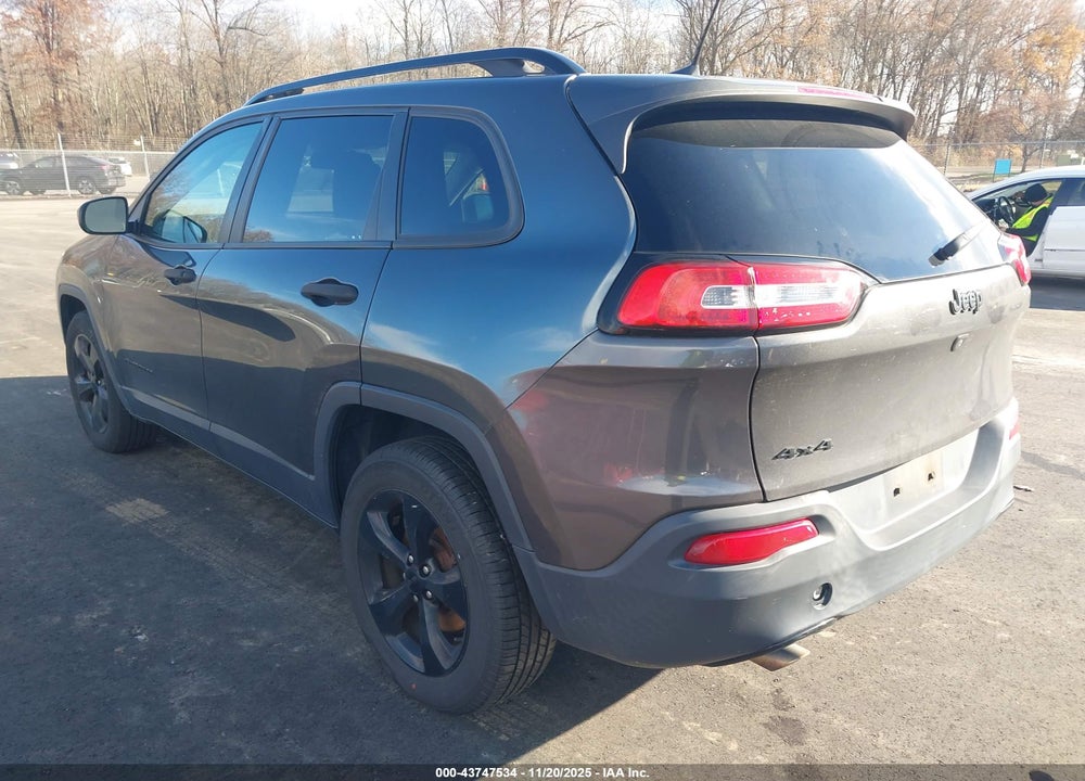 2016 JEEP CHEROKEE ALTITUDE VIN: 1C4PJMAB2GW332788