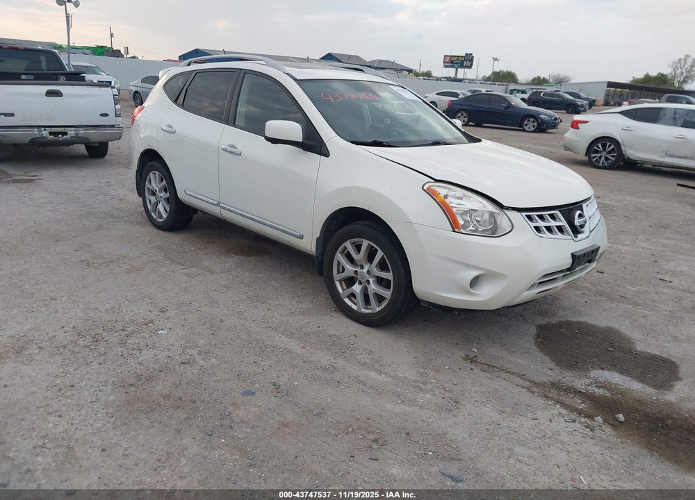 2013 NISSAN ROGUE SV W/SL PKG VIN: JN8AS5MVXDW622212
