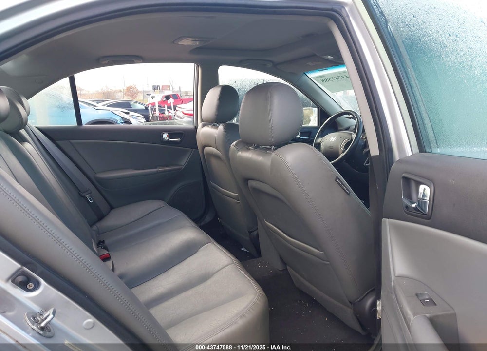 2009 HYUNDAI SONATA VIN: 5NPEU46F19H450351