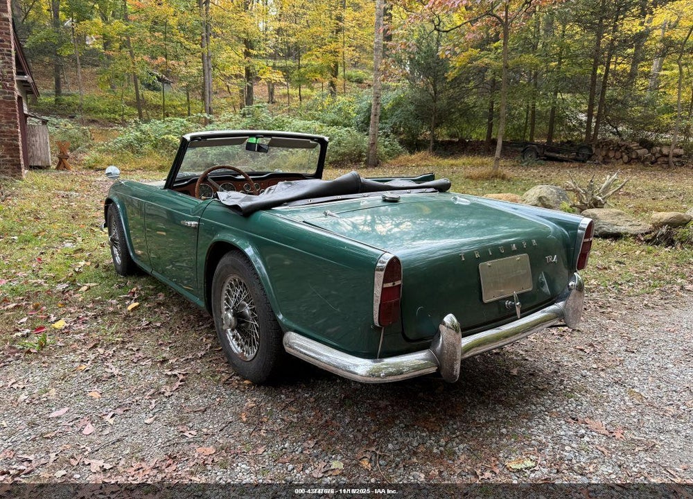 1964 TRIUMPH TR4 VIN: CT31537L
