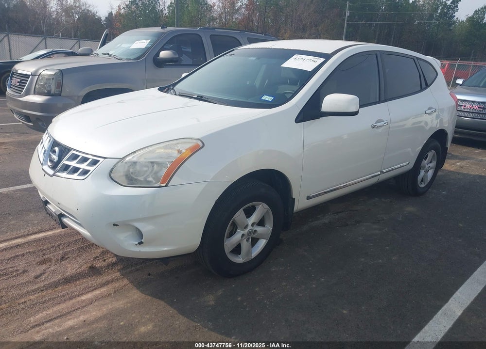 2013 NISSAN ROGUE S VIN: JN8AS5MT2DW009032