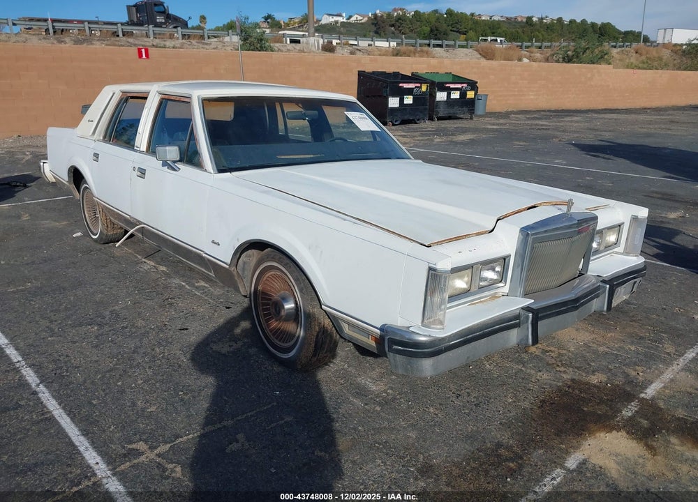 1984 LINCOLN TOWN CAR VIN: 1LNBP96F8EY706254