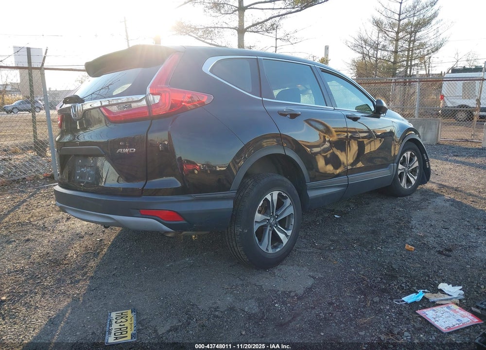 2019 HONDA CR-V LX VIN: 2HKRW6H32KH208930