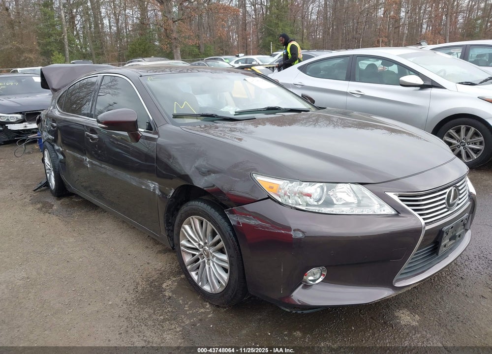 2015 LEXUS ES 350 VIN: JTHBK1GG6F2162013