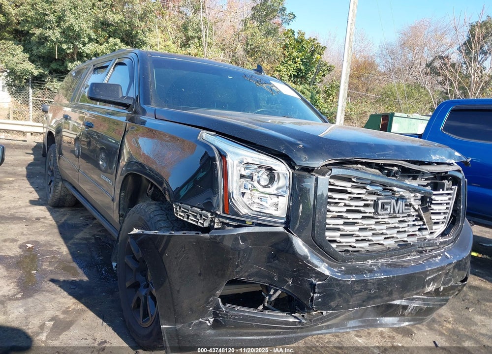 2015 GMC YUKON XL 1500 DENALI VIN: 1GKS2JKJ0FR553268