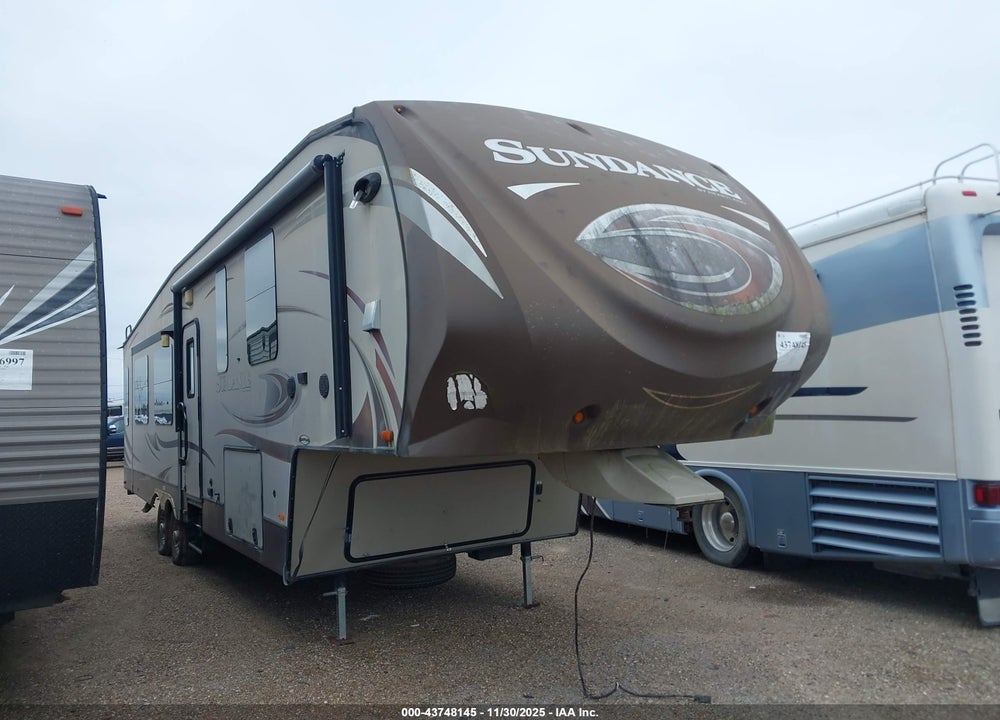 2013 SUNDANCE 3310CL VIN: 5SFSG3724DE260694
