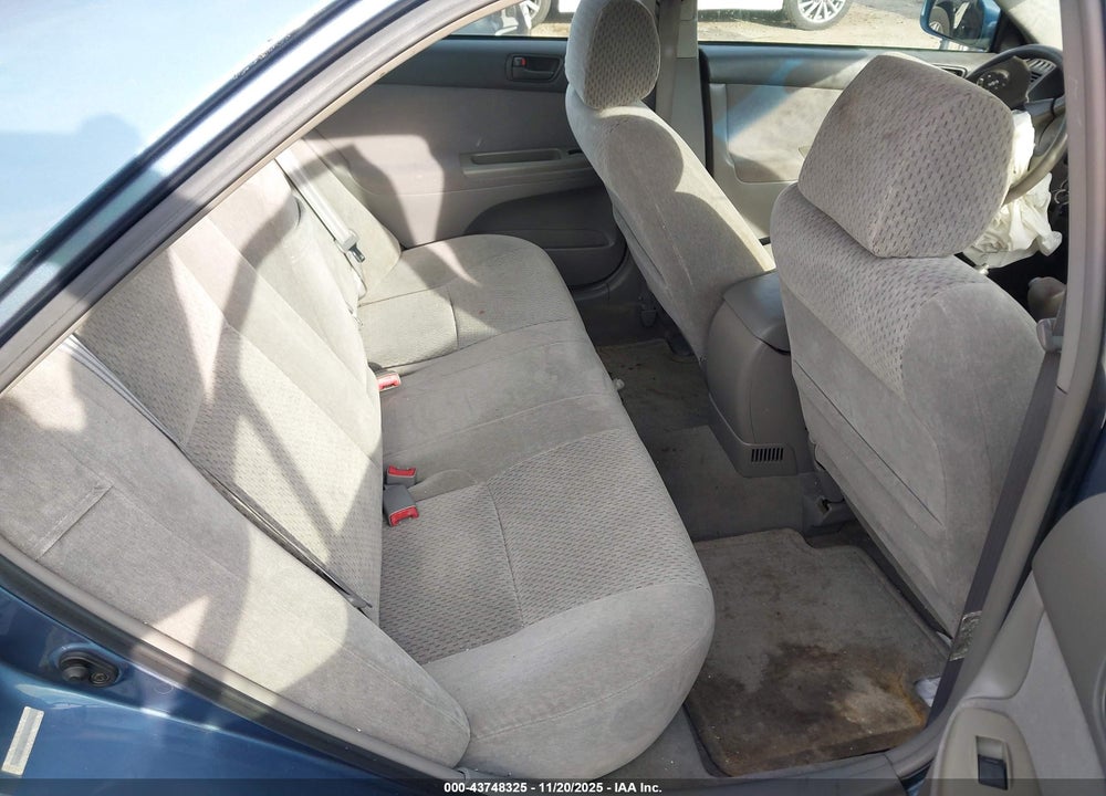 2003 TOYOTA CAMRY LE VIN: 4T1BE32K13U659174