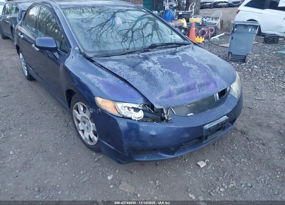 2010 HONDA CIVIC LX VIN: 2HGFA1F55AH561227