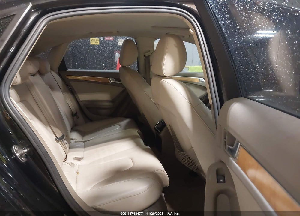 2010 AUDI A4 2.0T PREMIUM VIN: WAUAFAFL6AN030647