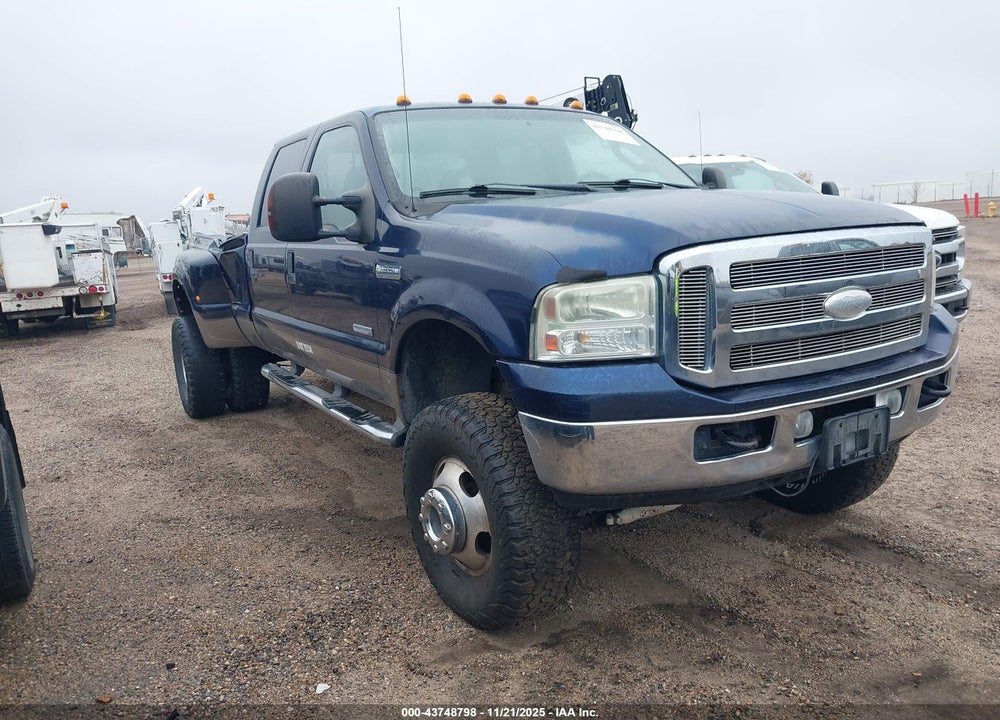 2005 FORD F-350 LARIAT/XL/XLT VIN: 1FTWW33P55EC62948