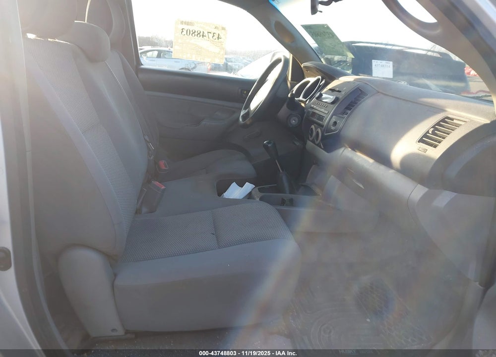 2005 TOYOTA TACOMA VIN: 5TEPX42N15Z097582