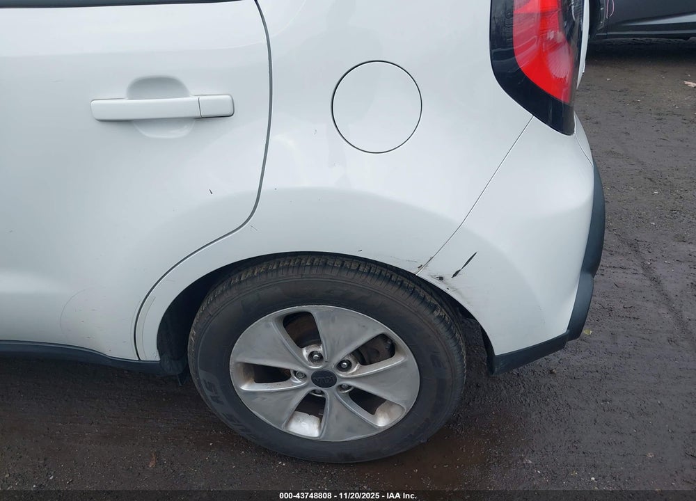 2016 KIA SOUL VIN: KNDJN2A24G7370287