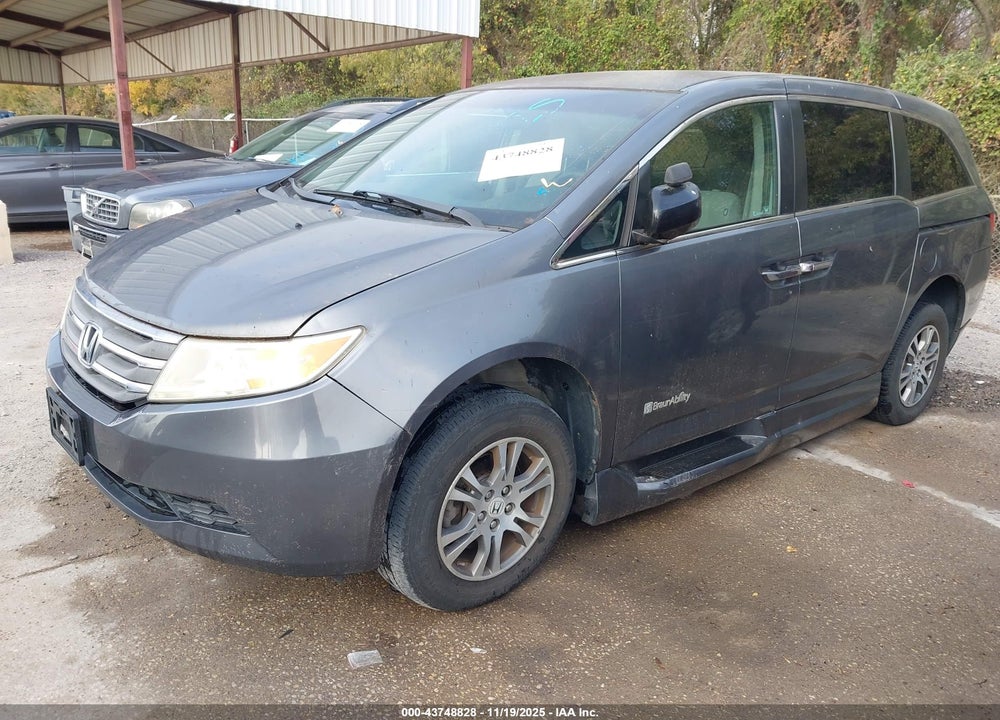2011 HONDA ODYSSEY EX VIN: 5FNRL5H42BB090856