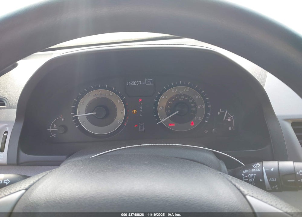 2011 HONDA ODYSSEY EX VIN: 5FNRL5H42BB090856