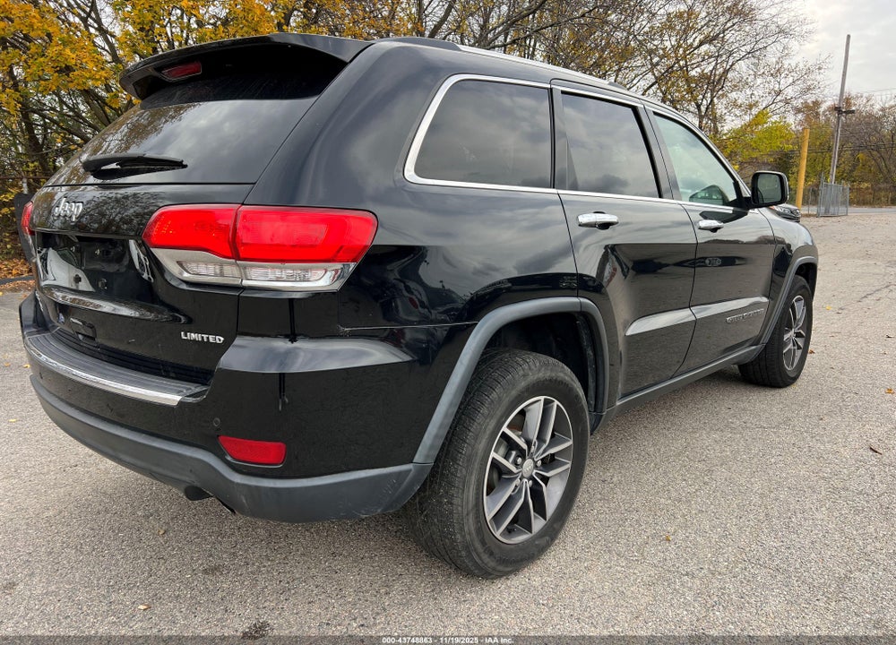 2017 JEEP GRAND CHER VIN: 1C4RJFBG2HC900913